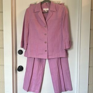 Escada lilac linen set size 40 Jacket size 42 pants